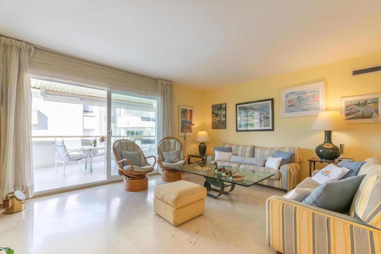 Estrella De Mar Sitges Apartment Exterior photo
