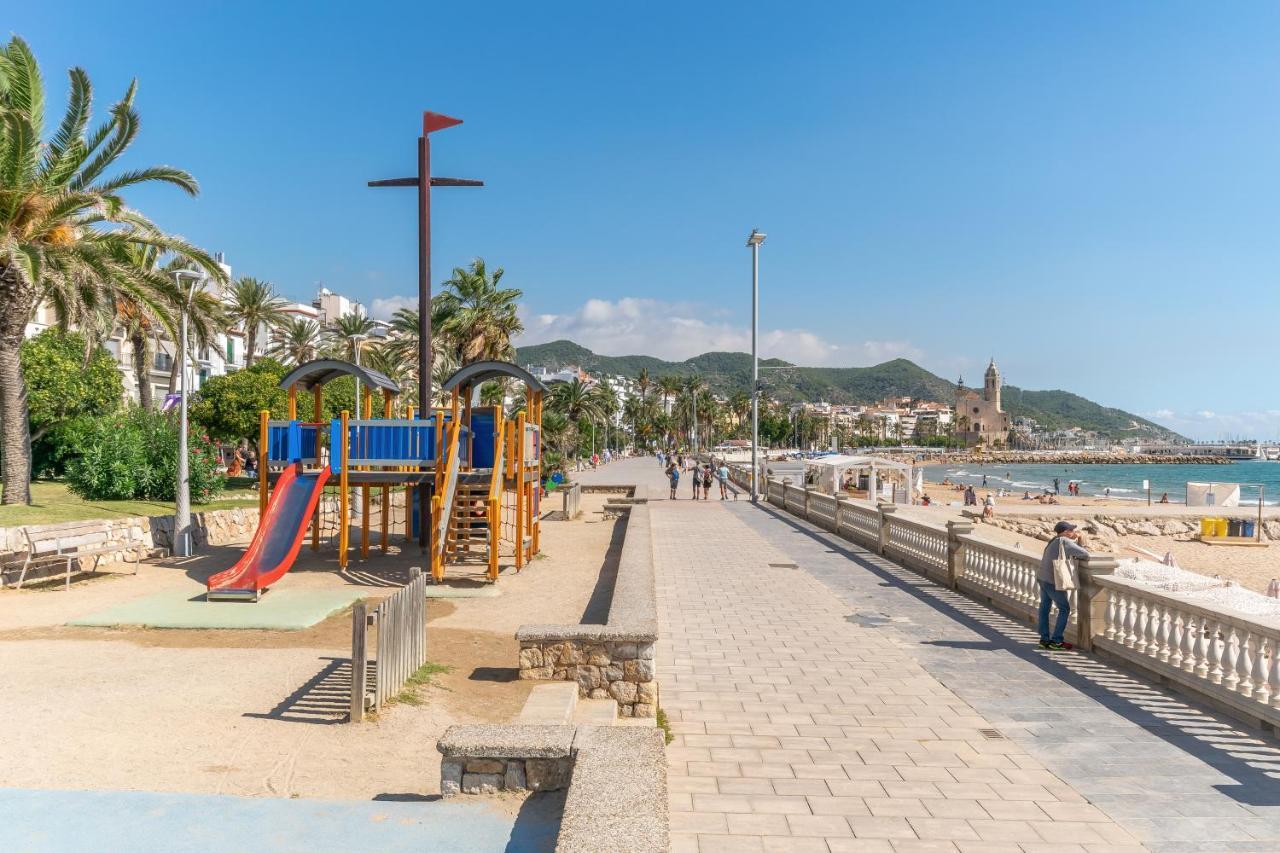 Estrella De Mar Sitges Apartment Exterior photo