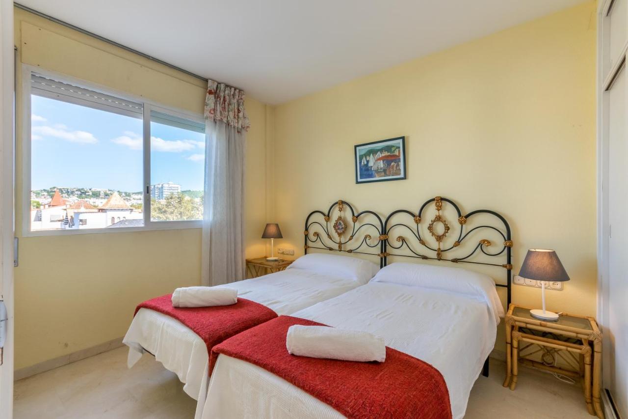 Estrella De Mar Sitges Apartment Exterior photo